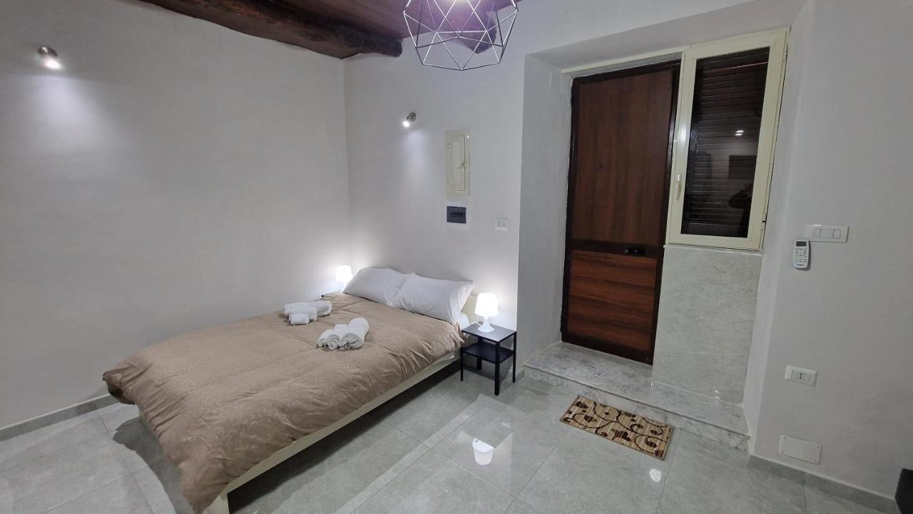 Vincent'S House Apartment Naples Luaran gambar