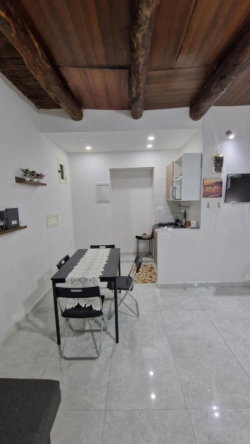 Vincent'S House Apartment Naples Luaran gambar