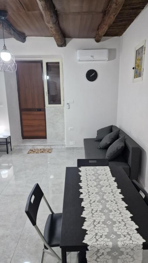 Vincent'S House Apartment Naples Luaran gambar