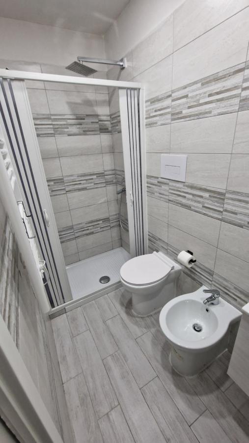 Vincent'S House Apartment Naples Luaran gambar